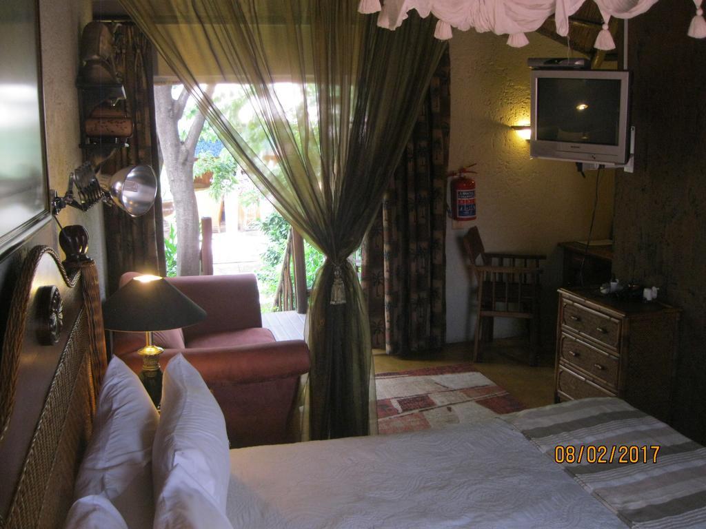 Treetops & Treats Guest House 프레토리아 외부 사진